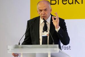 Пінчук: Зазнаючи принизливих поразок на полі бою, Росія розігрує фарс "приєднання"