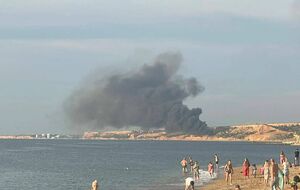 При посадке самолет выкатился за пределы взлетно-посадочной полосы и вспыхнул, объяснил причину пожара в аэропорту Развожаев