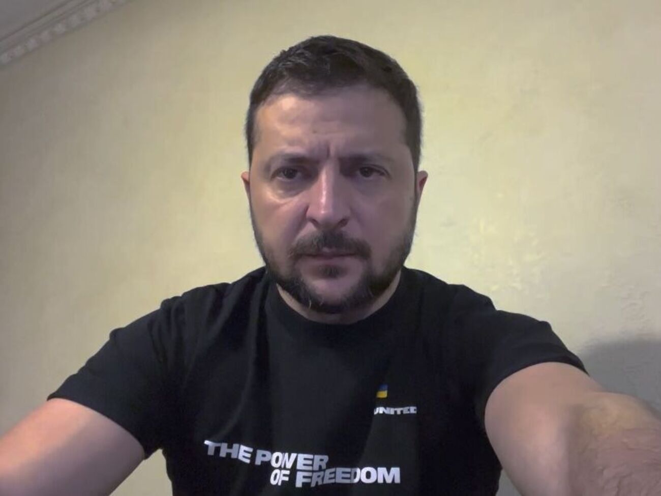 Российская "спецоперация" против международного устройства началась в 2014 году, стала полномасштабной 24 февраля 2022 года и закончится благодаря героизму украинцев, отметил Зеленский