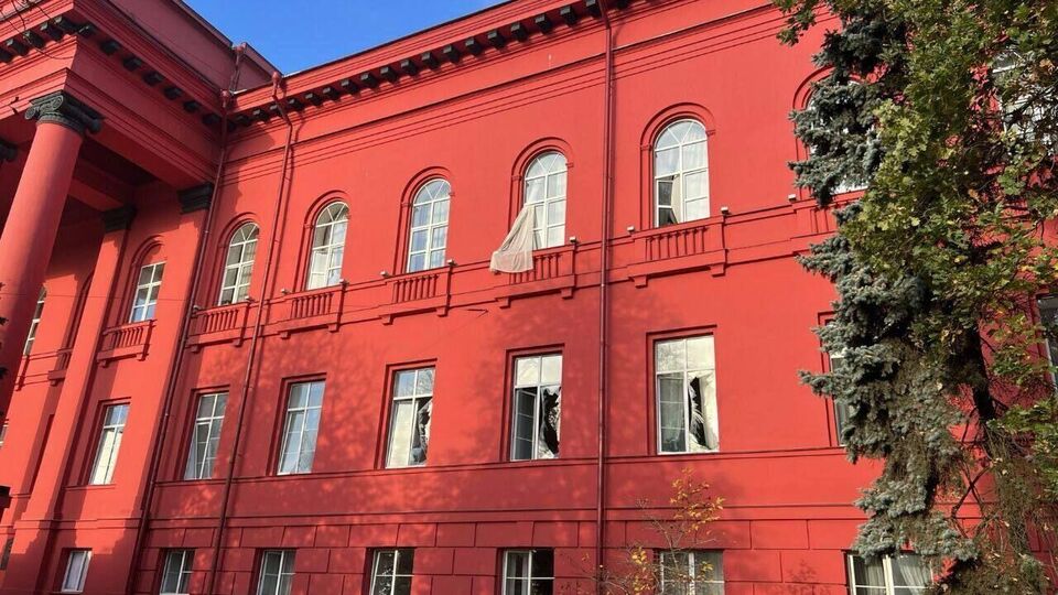 Министр отметил, что информация о пострадавших уточняется