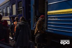 Поїзди можуть затримуватися через пошкодження контактної мережі