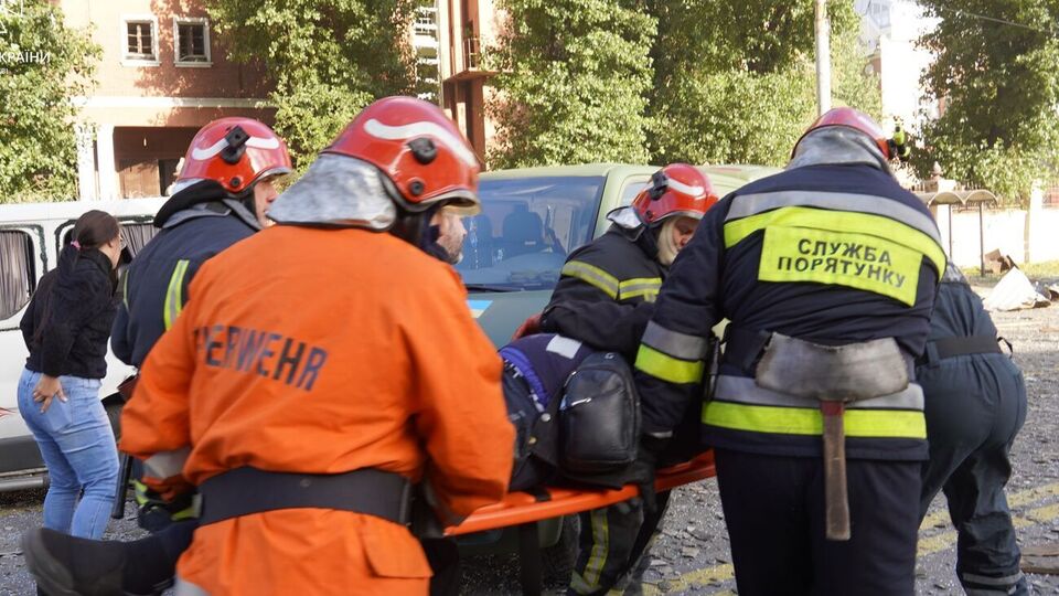 Росія вдарила ракетами по українських містах