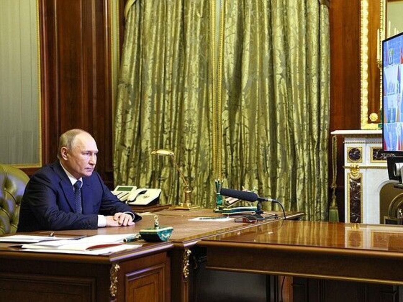 Путін заявив про "теракти", які нібито влаштували українські спецслужби