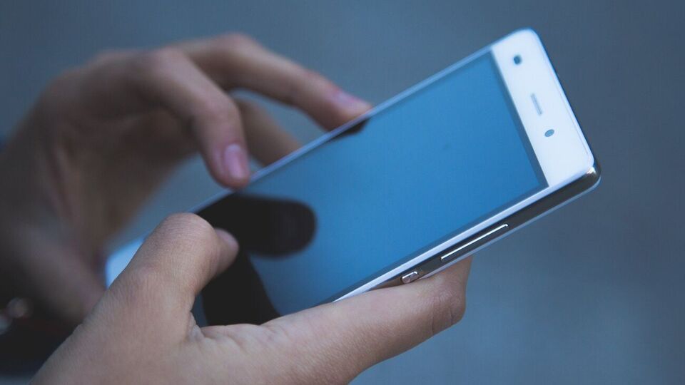 В Україні зафіксовано перебої у роботі базових станцій мобільних операторів