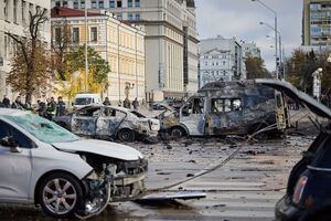 Дополнительная военная помощь Украине от ЕС "уже в пути", заявил глава европейской дипломатии