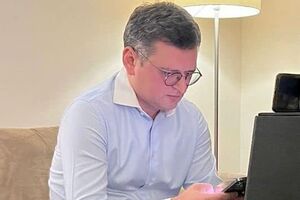 П'ятирічний хлопчик із Києва залишився вчора сиротою. Це результат того, що в деяких столицях є страх, втома від війни й бажання врятувати Путіна