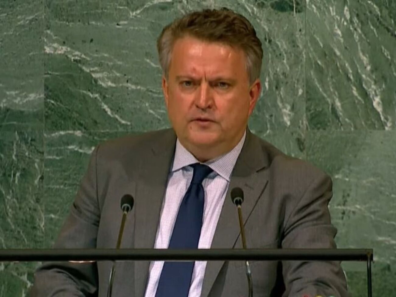 Кислиця: Не можна сподіватися на мир, поки божевільна диктатура існує поруч із вами