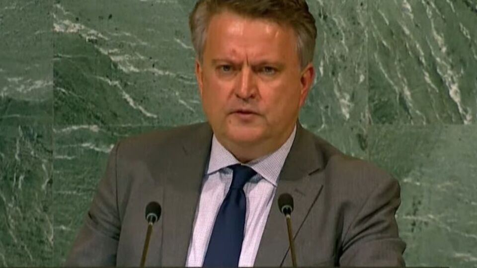 Кислиця: Не можна сподіватися на мир, поки божевільна диктатура існує поруч із вами