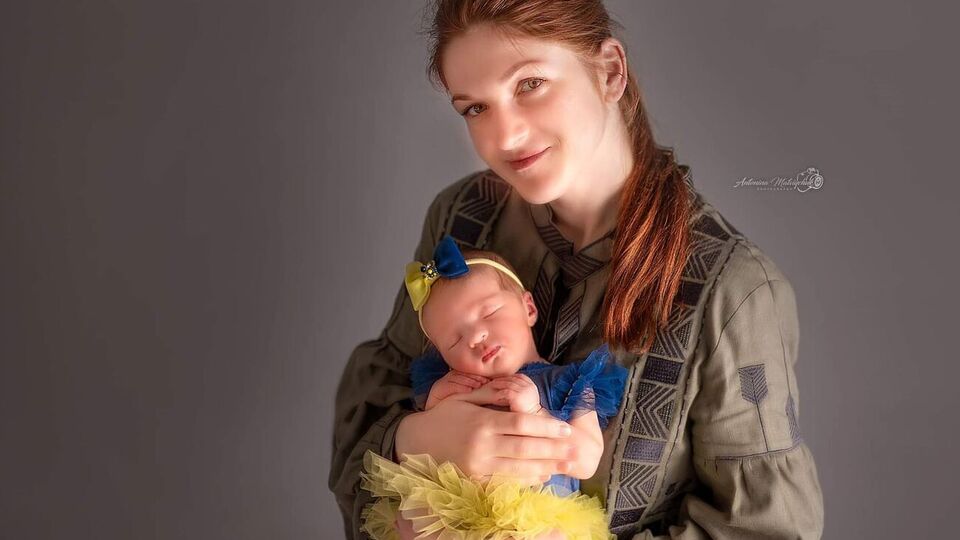 Мамонова народила доньку 25 вересня, за чотири дні після звільнення з полону