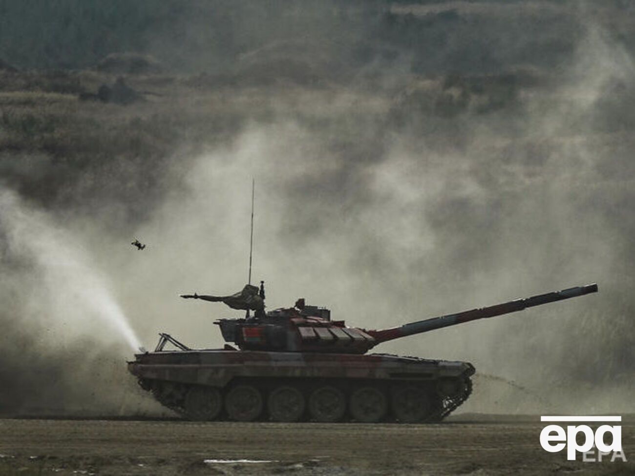 В Генштабе отметили, что Беларусь помогает РФ ремонтировать технику