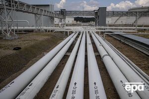"Дружба" є одним із найбільших у світі трубопроводів, ним постачають російську нафту в більшу частину Центральної Європи