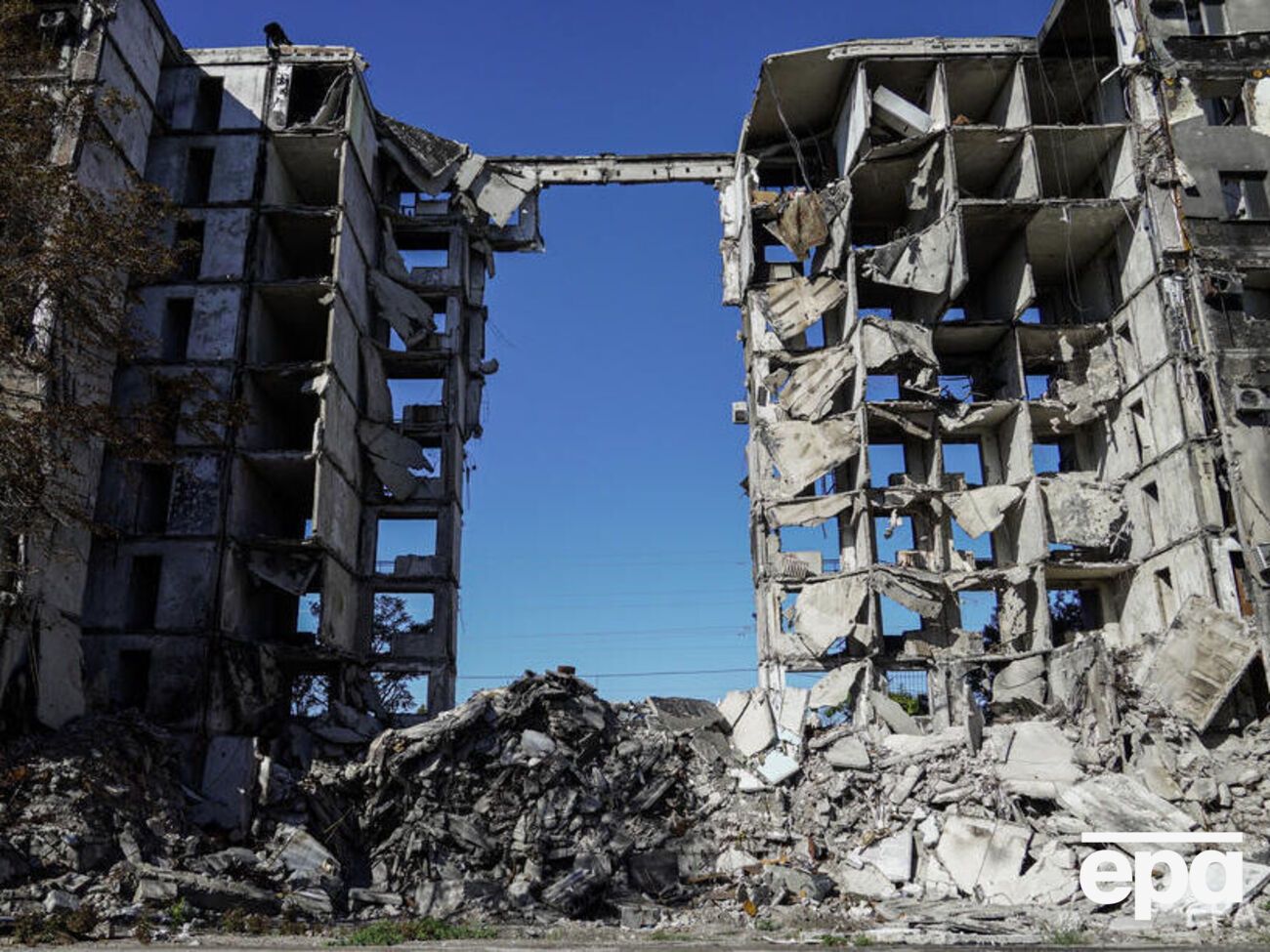 Жайворонок: Если бы у меня спросили, как восстанавливать Мариуполь… Да никак, не восстанавливать – закрыть эту территорию забором и построить рядом новый город