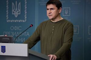Подоляк заявил, что заявление НАТО об ответе России в случае применения ядерного оружия – именно то, что хотели услышать в Украине