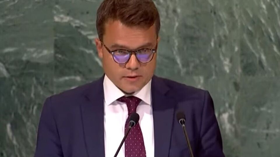 Ґайслер зазначив, що Росія не гидує навіть ядерними погрозами проти України