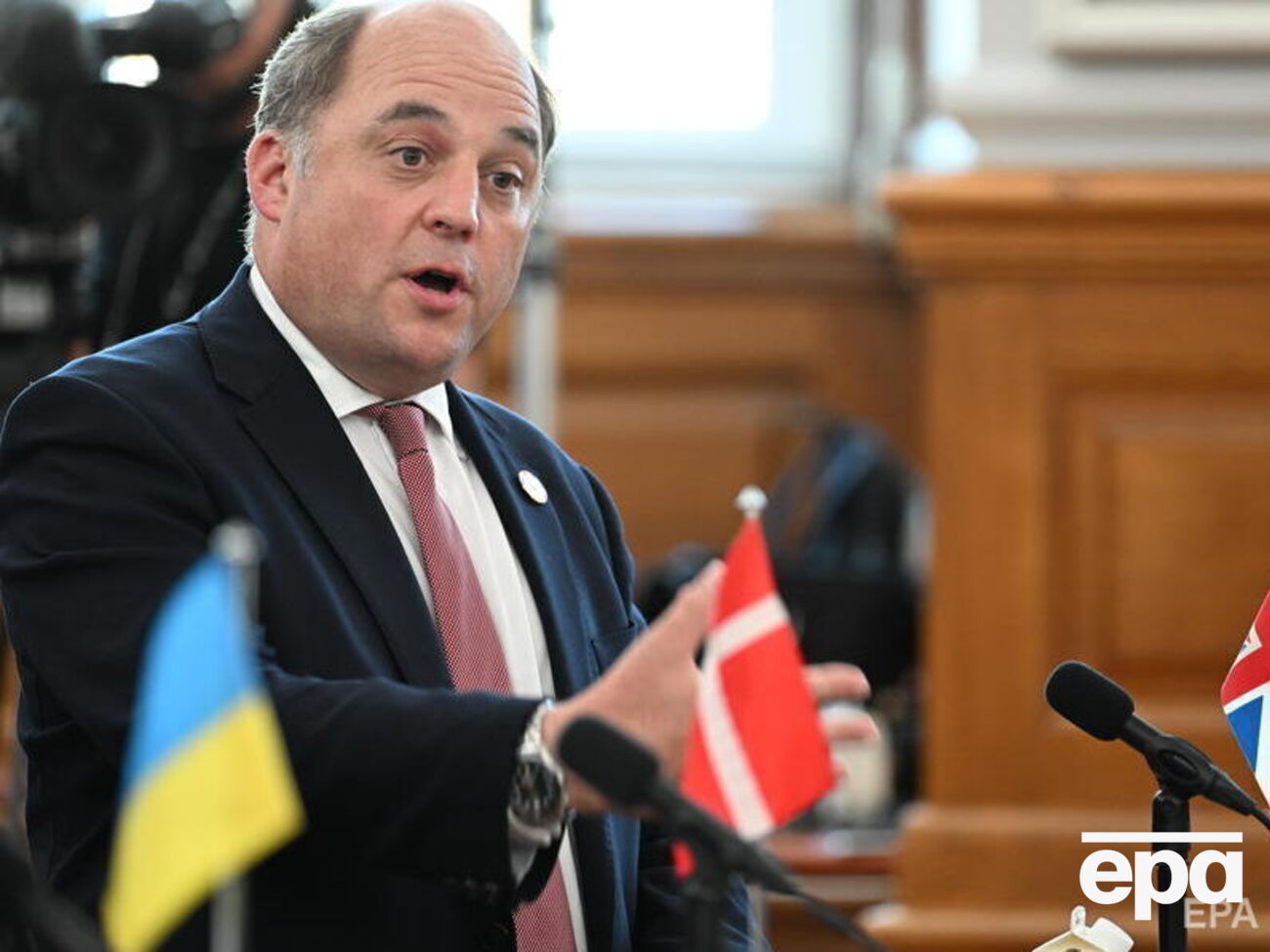 Воллес констатує успіхи України на полі бою, незважаючи на уповільнення контрнаступу