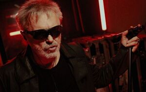 Кинчев: Мне страшно наблюдать, как стравили один народ