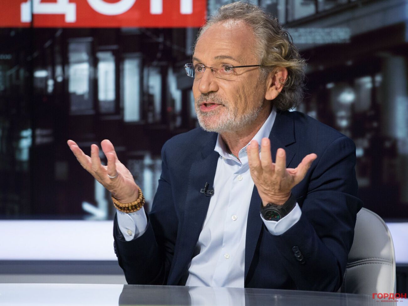 Шустер считает, что в России есть храбрые люди, но их единицы