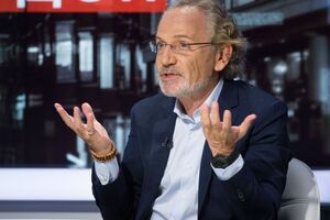 Шустер считает, что в России есть храбрые люди, но их единицы