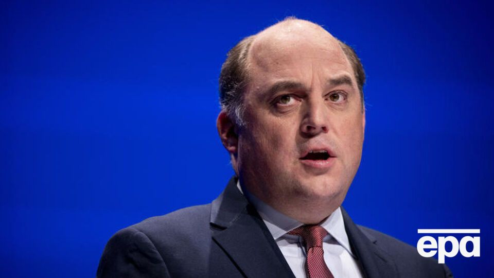 Бен Уоллес высказался о поставках оружия Украине