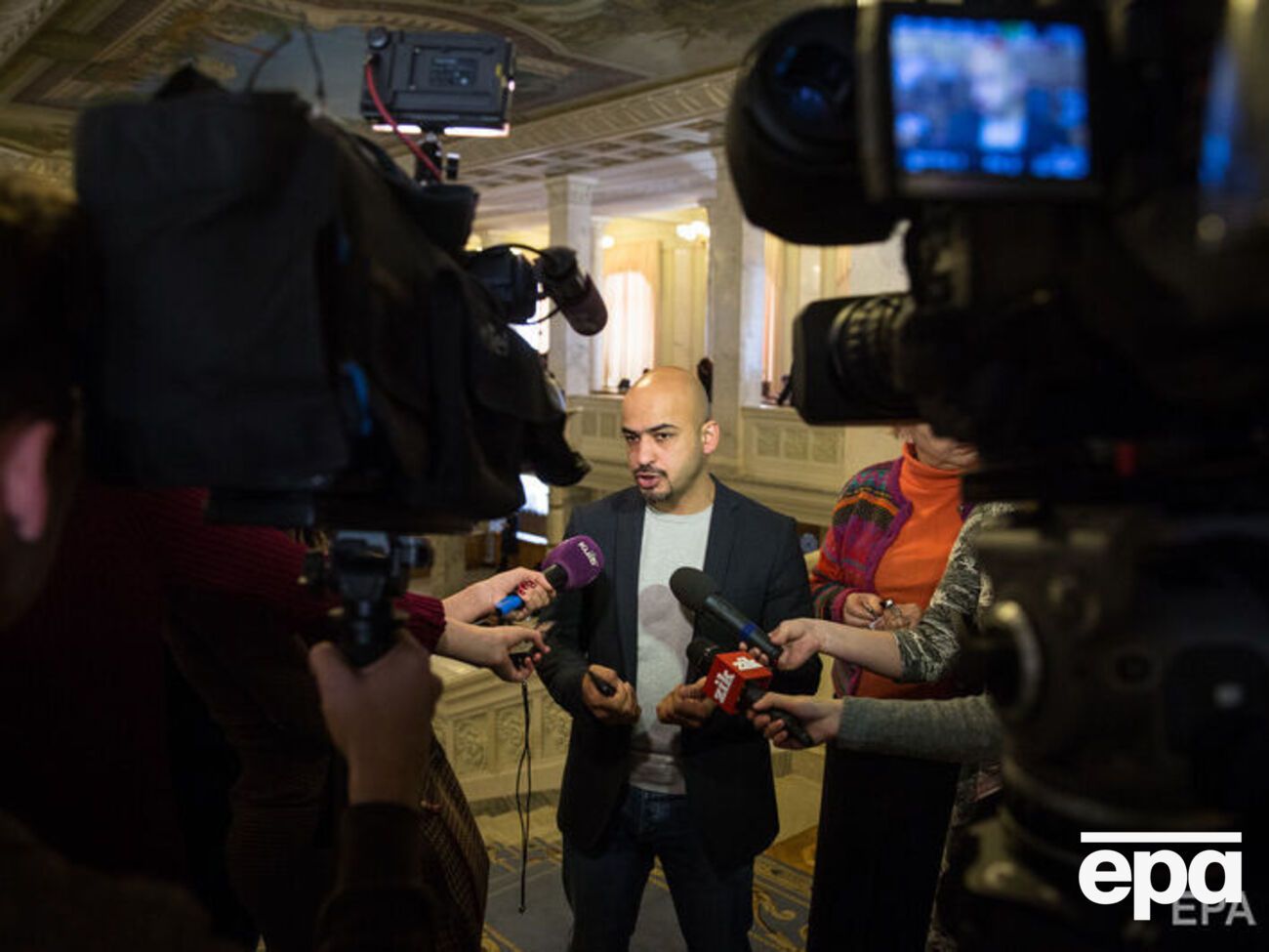 По словам Найема, пункт "Красноильск &ndash;&nbsp;Викову-де-Сус" запустят поэтапно уже с этого месяца