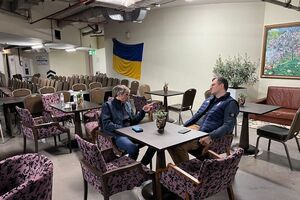 Гроссі та Кулеба провели переговори у бомбосховищі