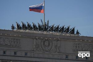 Усього до списків занесено 19 358 фізичних осіб і 4168 юридичних осіб РФ