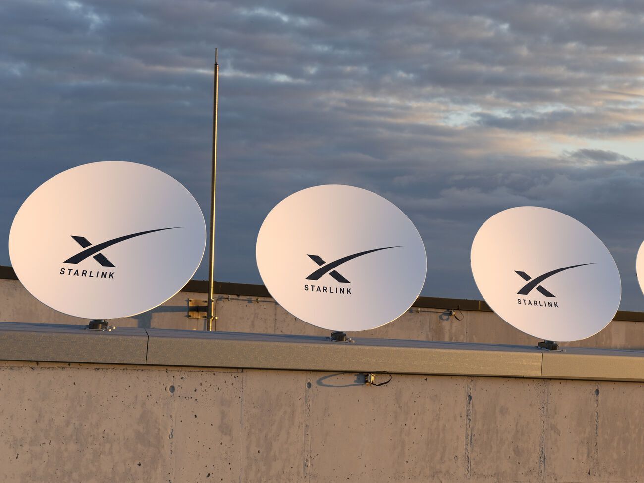 Пентагон веде переговори з компанією Маска SpaceX