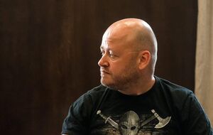 Русский корабль идет на три позорных буквы. А неустанно посылают его туда три знаменитых буквы: ВСУ