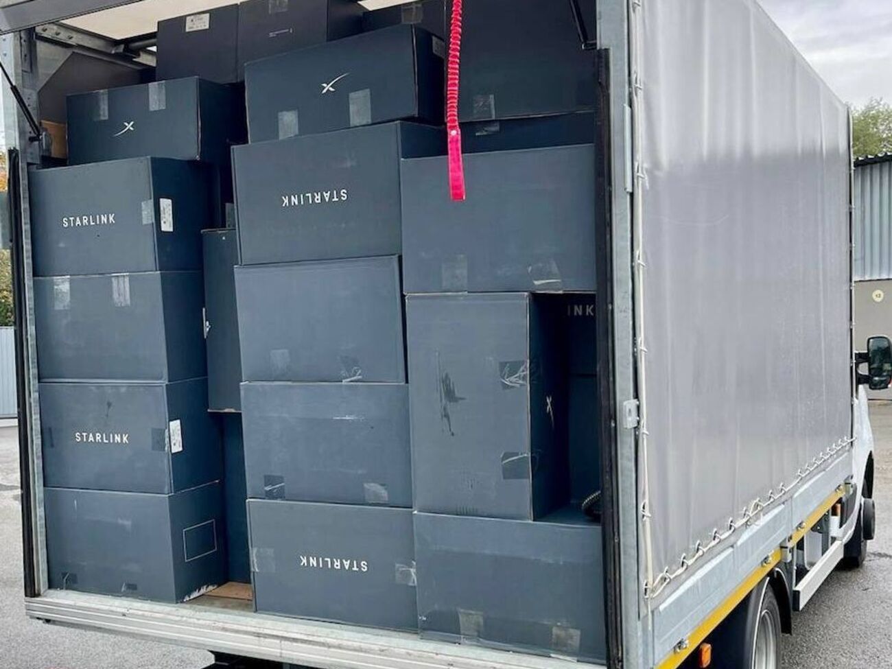 За даними CNN, Україна використовує приблизно 20 тис. терміналів Starlink