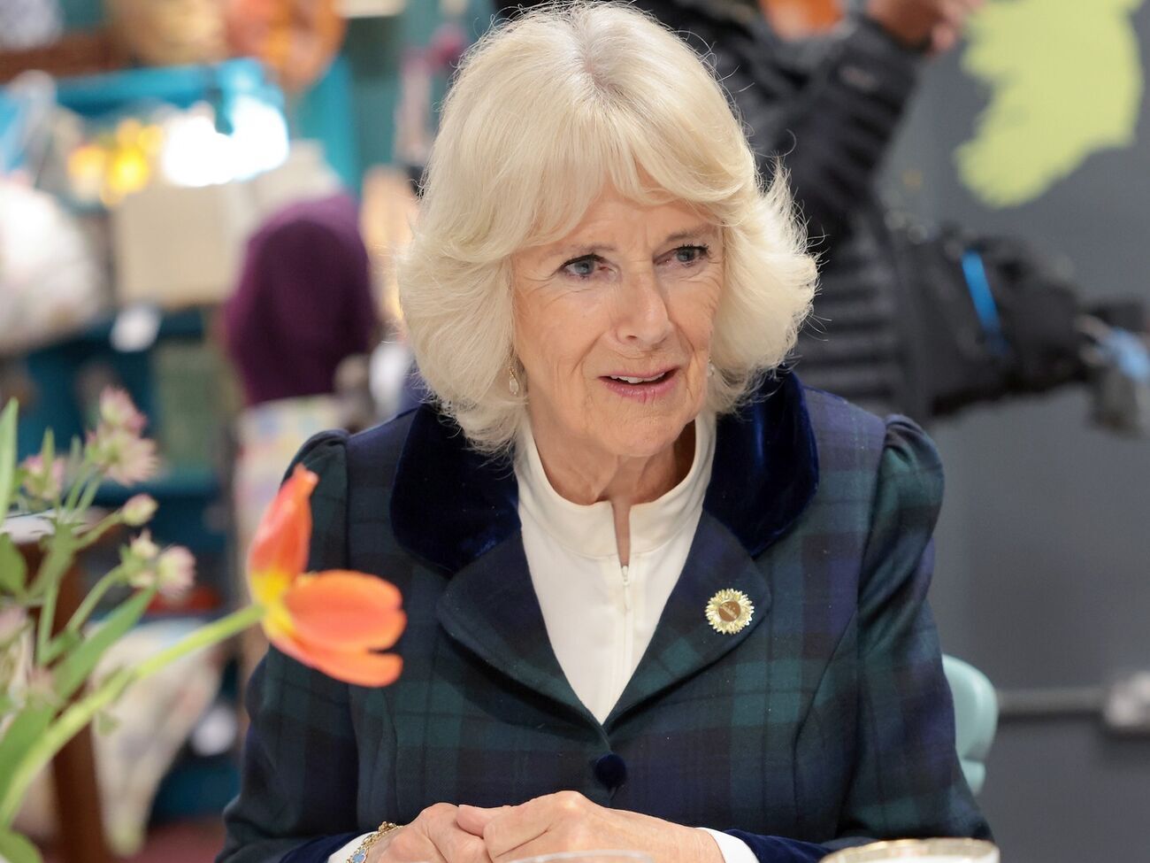 Фото королевы-консорта с мишками Паддингтон было сделано 13 октября в честь 64-й годовщины публикации первой книги о медвежонке Паддингтоне