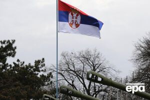 С сербами в Украине посольство пообещало работать из Белграда
