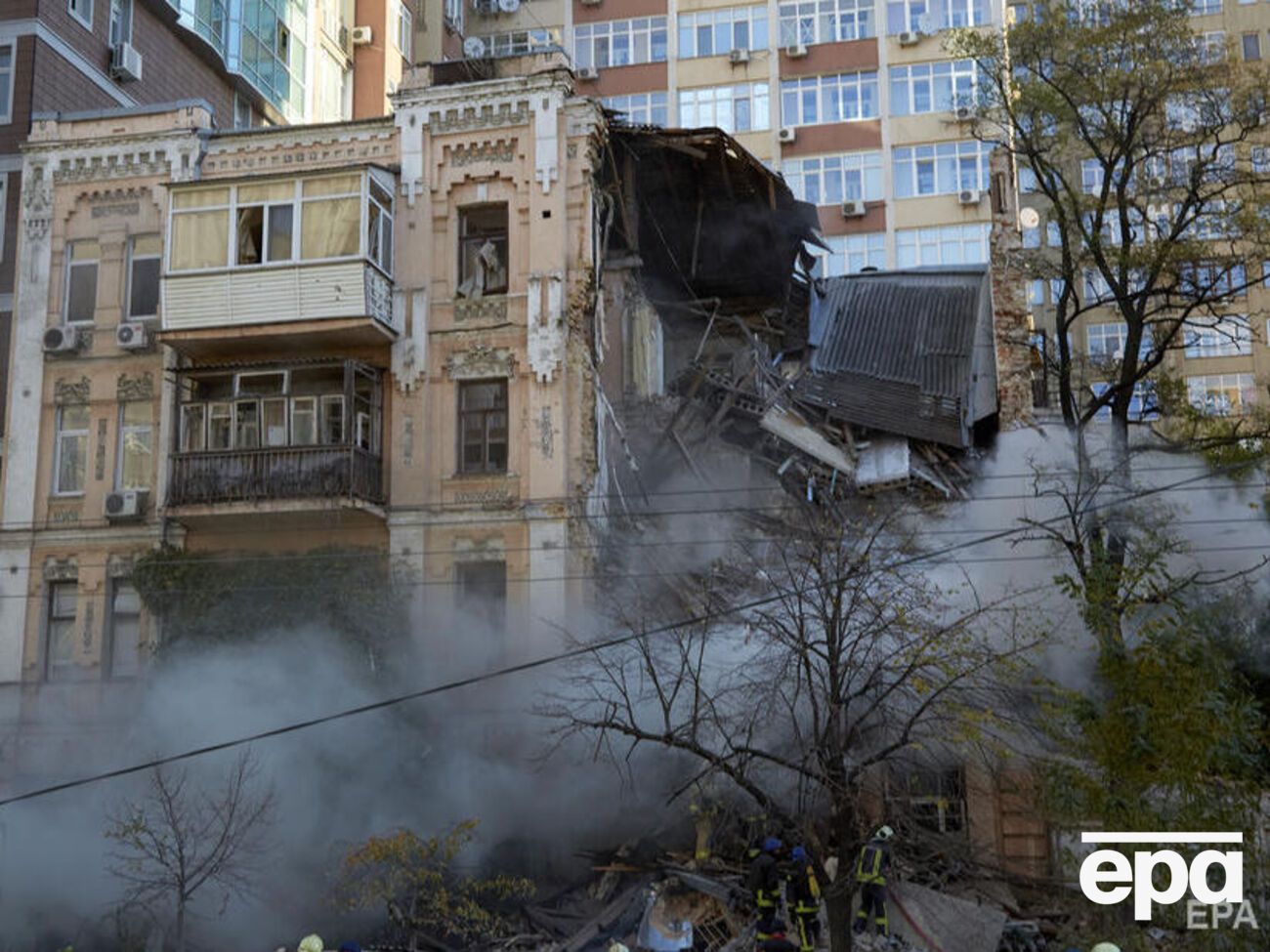 Унаслідок влучення дрона по житловому будинку загинуло троє людей
