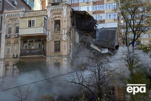 В результате попадания дрона по жилому дому погибли трое человек