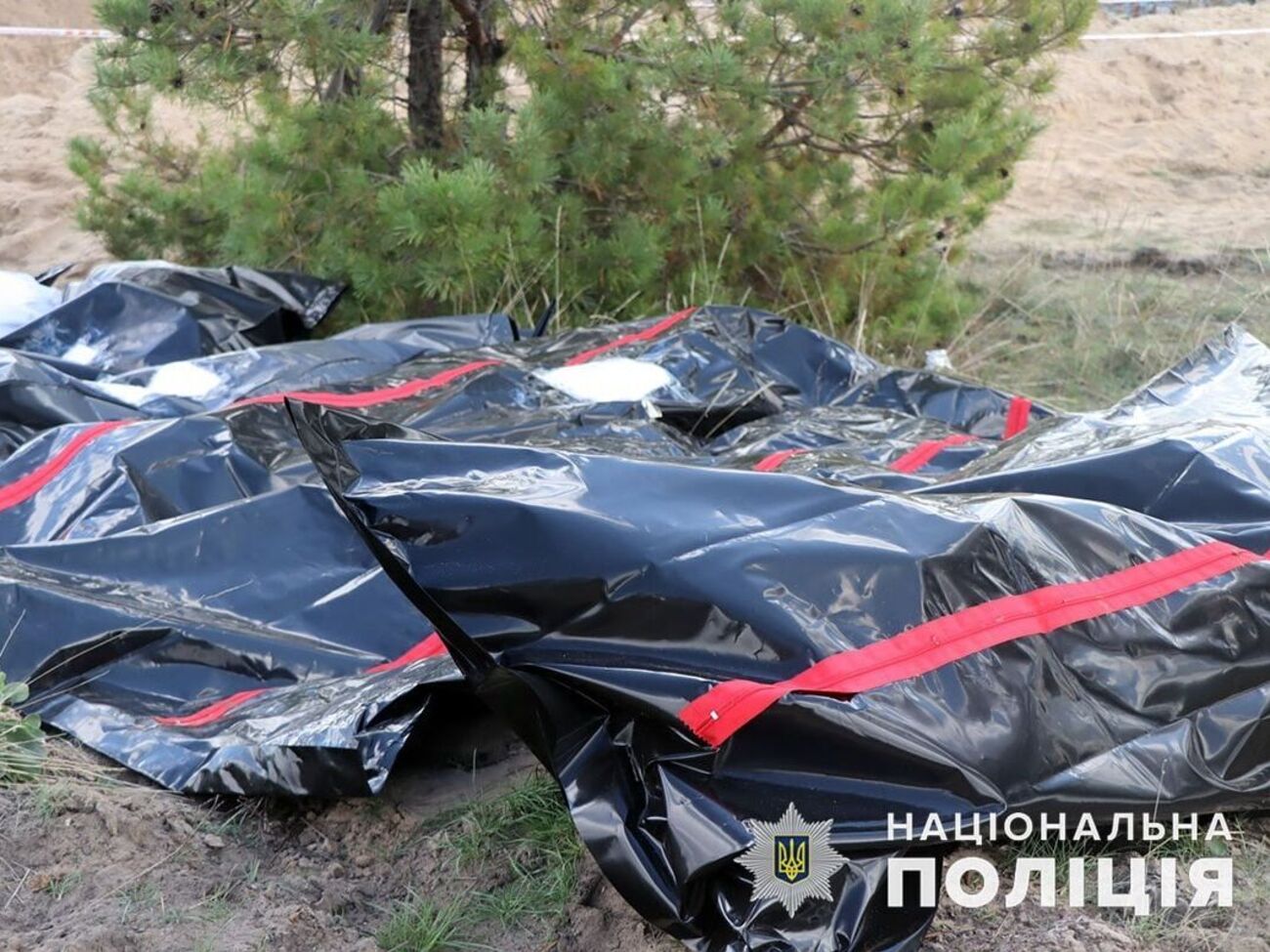 Ексгумація загиблих у Лимані триває, працюють слідчі