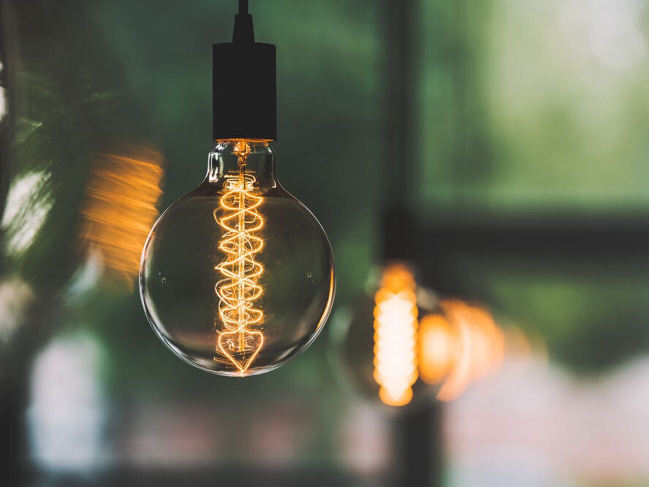 Росіяни понад тиждень активно атакують енергоінфраструктуру України