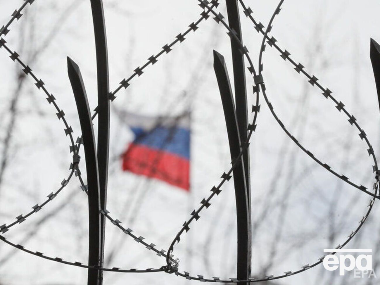 С конца февраля на РФ было наложено почти 10 тыс. ограничений