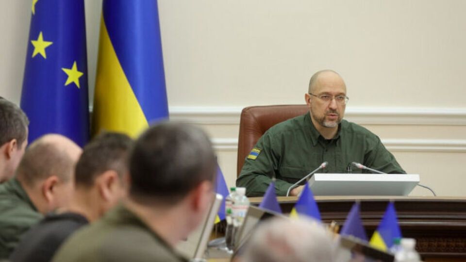 Шмигаль: Російські війська продовжують свій терор та атаки на критичну інфраструктуру України