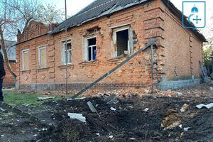 В Хотинской общине повреждено не менее пяти домов, отметил Живицкий