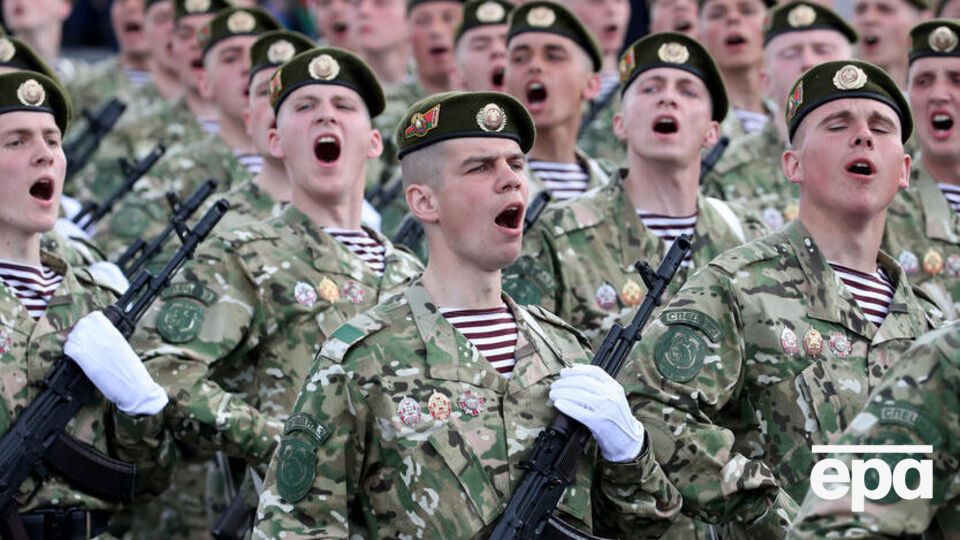 Білоруська армія не зробить погоди у війні, якщо Лукашенко наважиться напасти на Україну, вважає Золкін