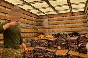 Бронежилеты изготовлены из сверхпрочной стали, производимой на предприятиях группы "Метинвест"
