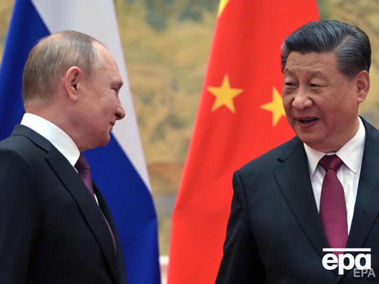 4 февраля, за три недели до полномасштабного вторжения в Украину, Путин и Си Цзиньпин провели переговоры