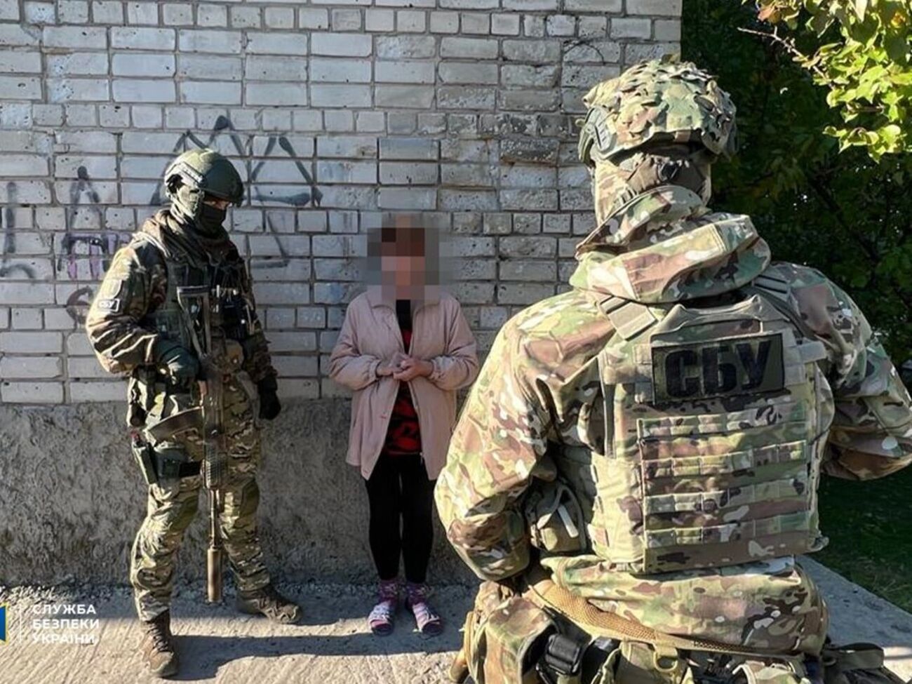 За інформацією СБУ, 50-річна жінка погодилася на співпрацю з російськими загарбниками
