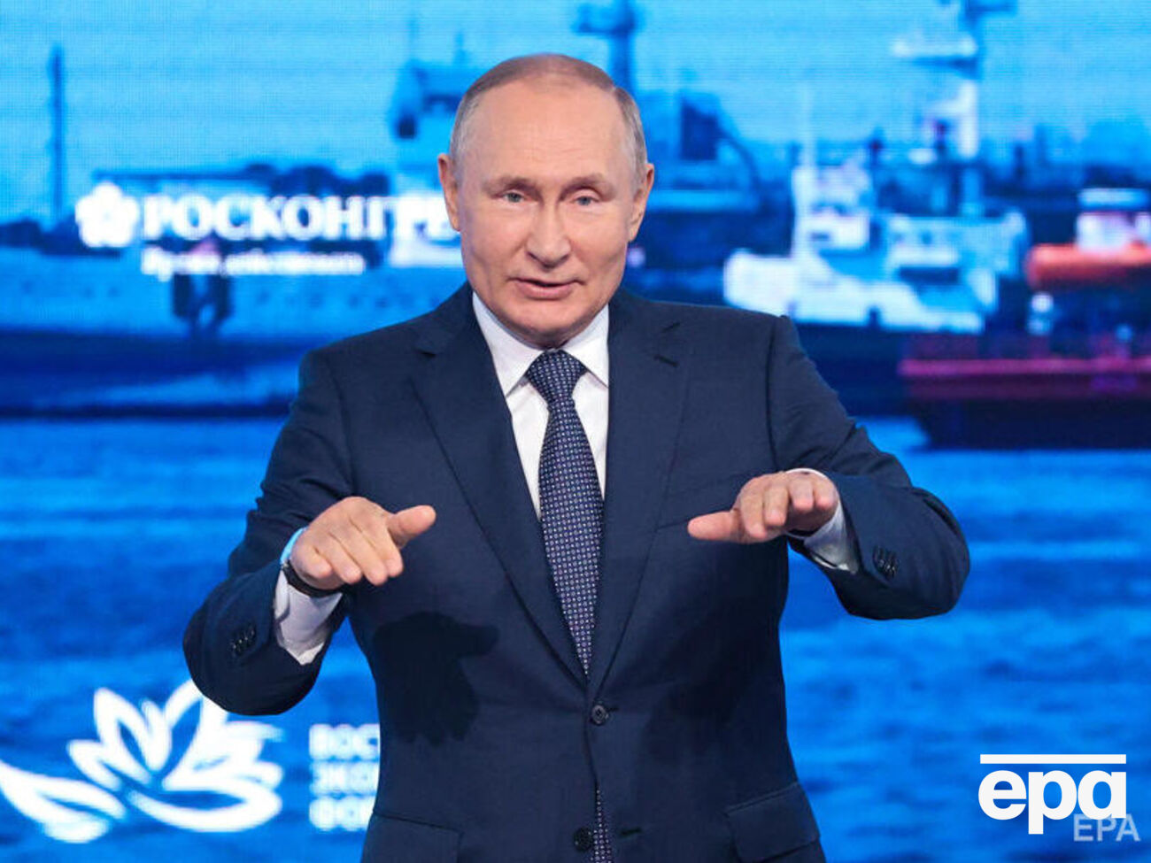 Путін незаконно запроваджує "воєнний стан" на територіях України, тимчасово окупованих Росією