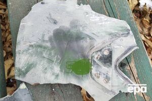 Уламки ракети окупантів упали на складське приміщення у Чернігові, зазначило ОК "Північ" ЗСУ