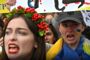 В Европарламенте заявили, что гордятся победителями премии Сахарова в 2022 году