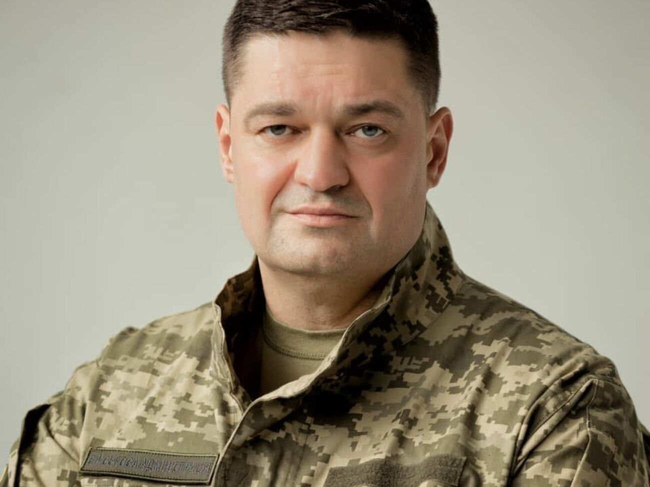 ЗСУ високоточною зброєю б'ють лише по окупантах, їхній техніці, пунктах управління, складах та логістиці, зазначив Янушевич