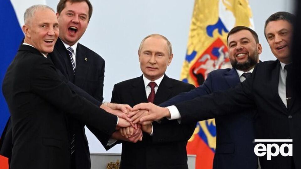 Путин, аннексировав украинские территории, пошел ва-банк, считает Жданов