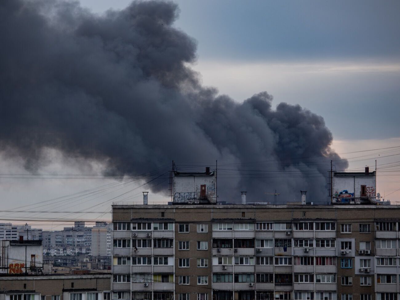 Россияне бьют как по позициям ВСУ, так и по мирным населенным пунктам