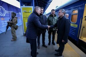 Ігнаціо Кассіс (праворуч на фото) повернувся в Україну за рік після свого останнього візиту