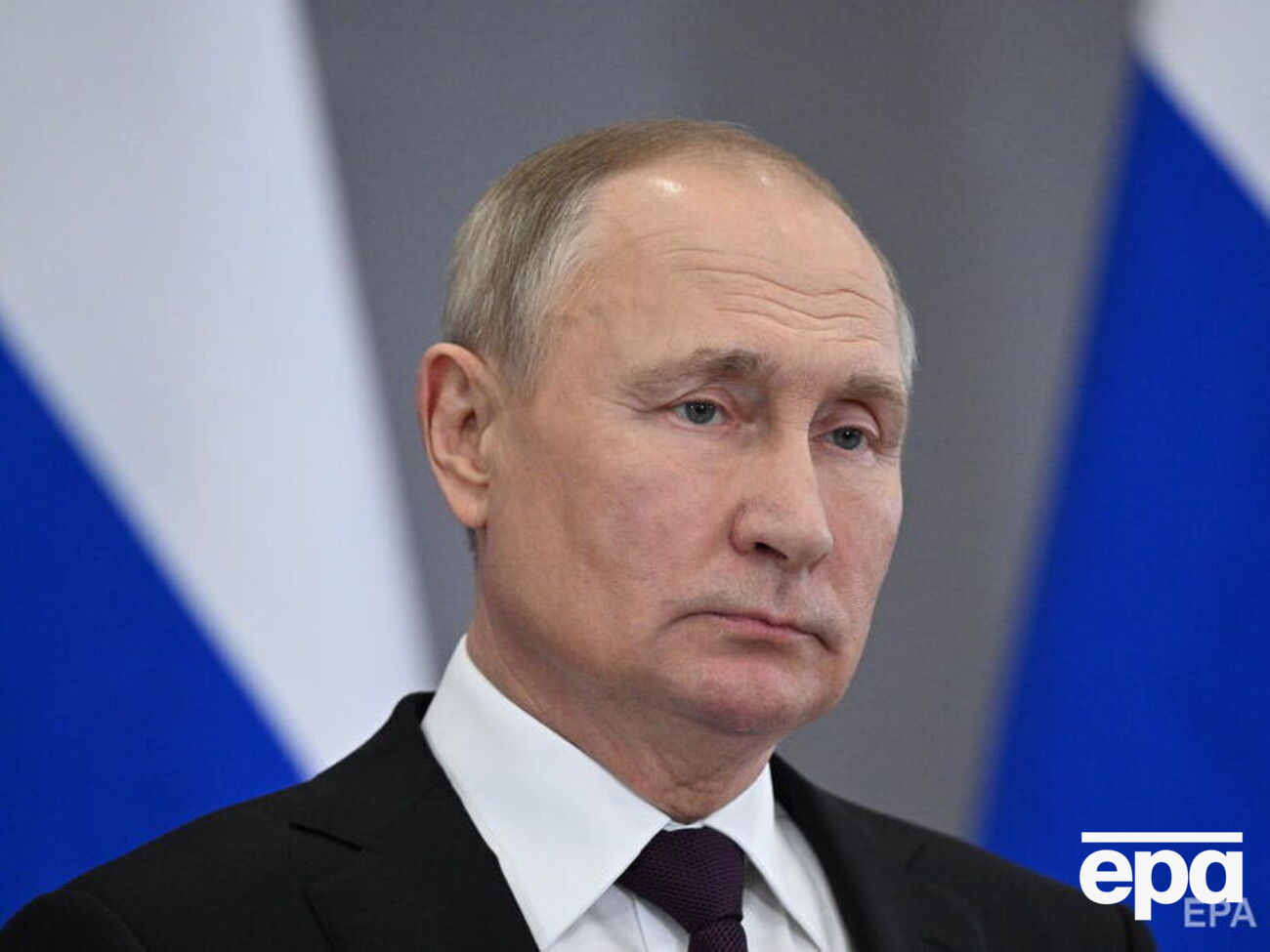 Путін (на фото) опинився майже вже біля розбитого корита, зазначив Швець